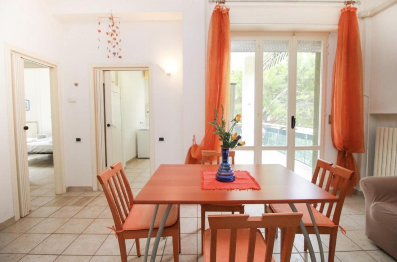 Casa Vacanze Marcelli51 - Le Grotte Rooms & Apartments Exterior photo