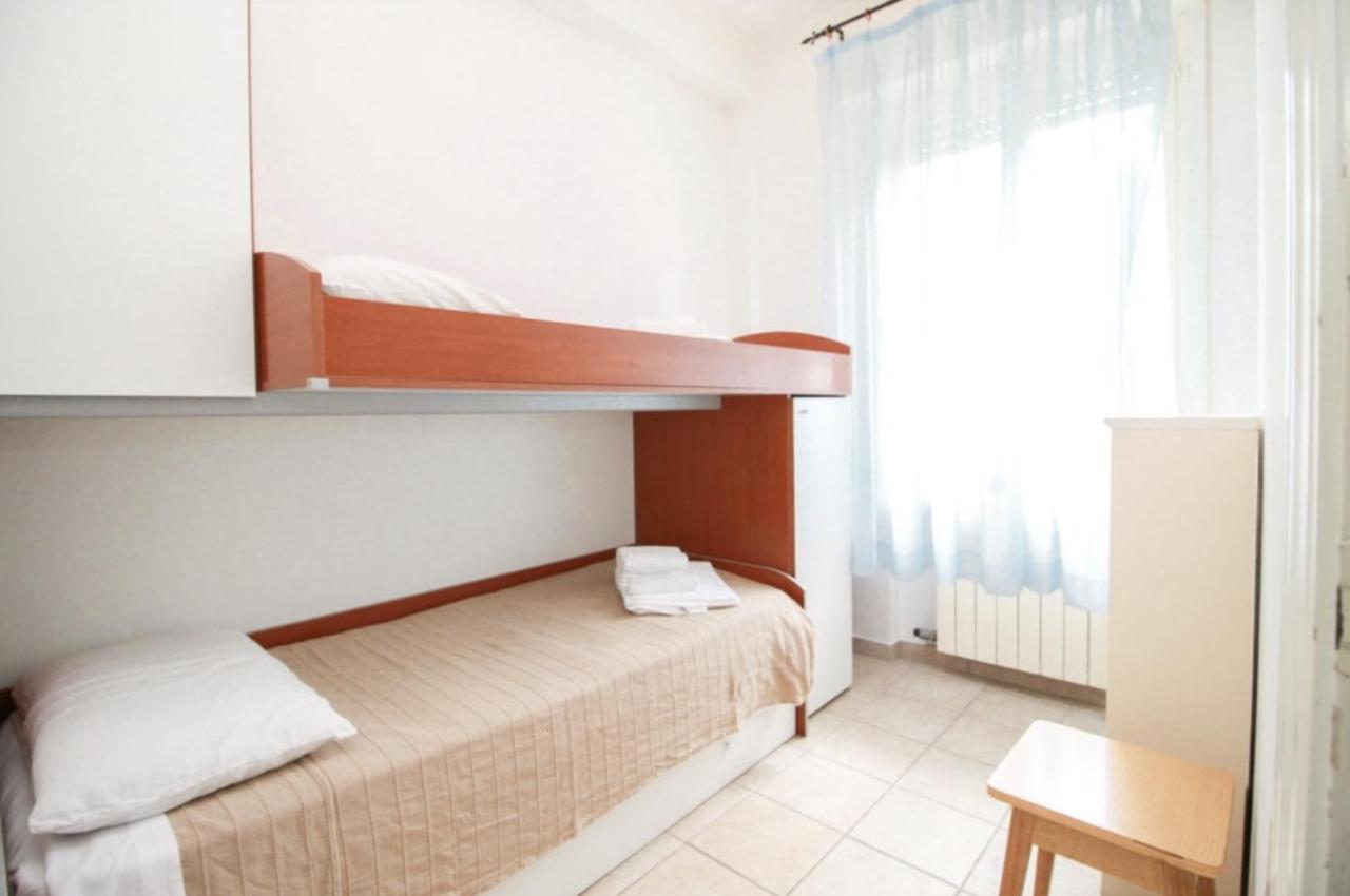 Casa Vacanze Marcelli51 - Le Grotte Rooms & Apartments Exterior photo